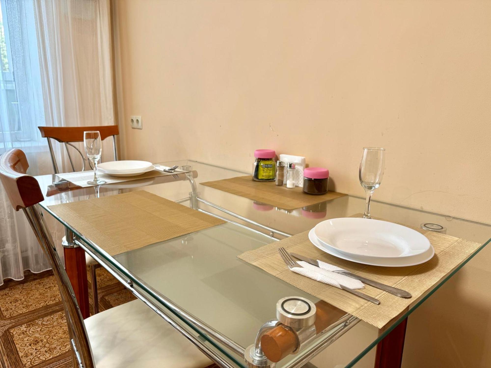 Apartpoltava 100 Квадратних Метрів Затишку В Серці Полтави, Корпусний Парк, Банківський Чек Buitenkant foto